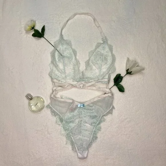 Victoria's Secret White And Light Blue Halter Neck Lace Teddy Lingerie - Picture 5 of 8